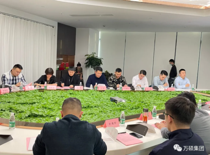 尊龙凯时集团董事长祝云辉  受邀参加青年徽商圆桌沙龙座谈会