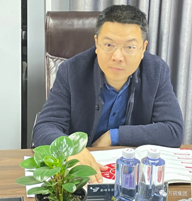 安徽尊龙凯时科技产业（集团）有限公司和安徽理工大学共建“产学研合作基地”揭牌仪式隆重举行