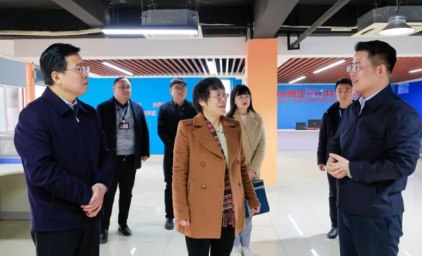 宿州市政协副主席、市工商联主席邵迪一行莅临安徽尊龙凯时科技产业（集团）有限公司调研指导
